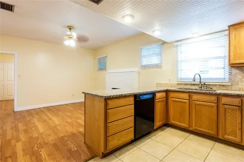 1425 Pinecrest Place Orlando FL 32803