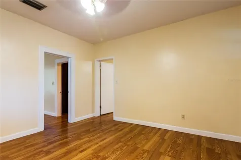 1425 Pinecrest Place Orlando FL 32803