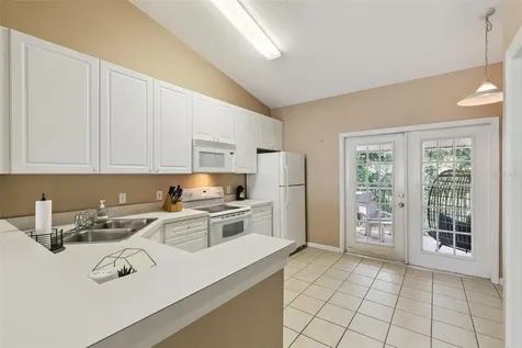 145 Reserve Circle Oviedo FL 32765