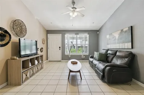 145 Reserve Circle Oviedo FL 32765