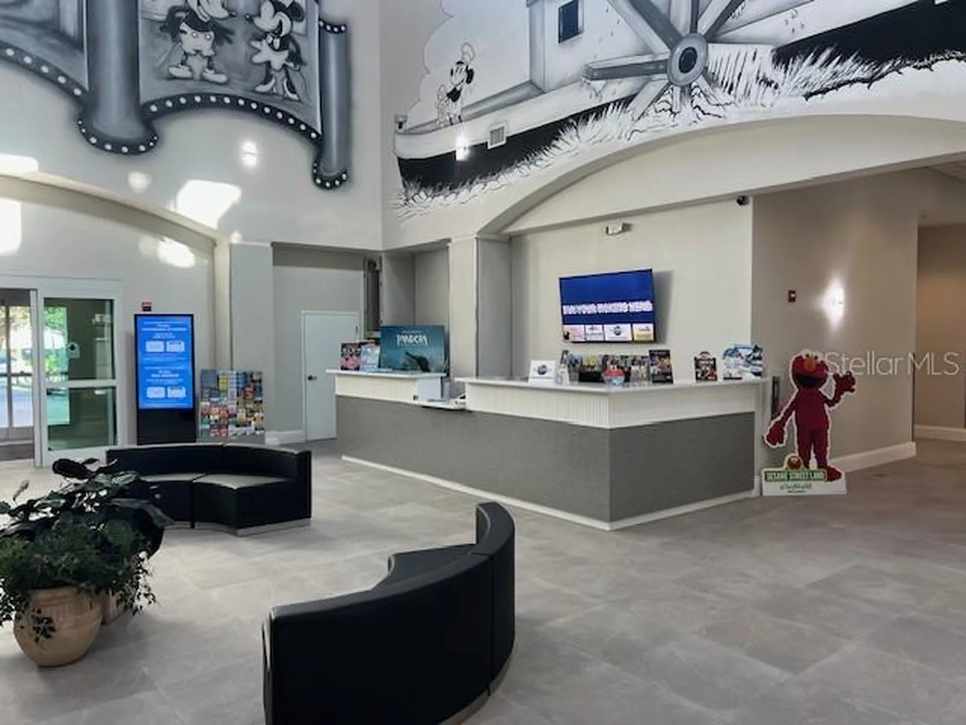 8303 Palm Parkway Orlando FL 32836