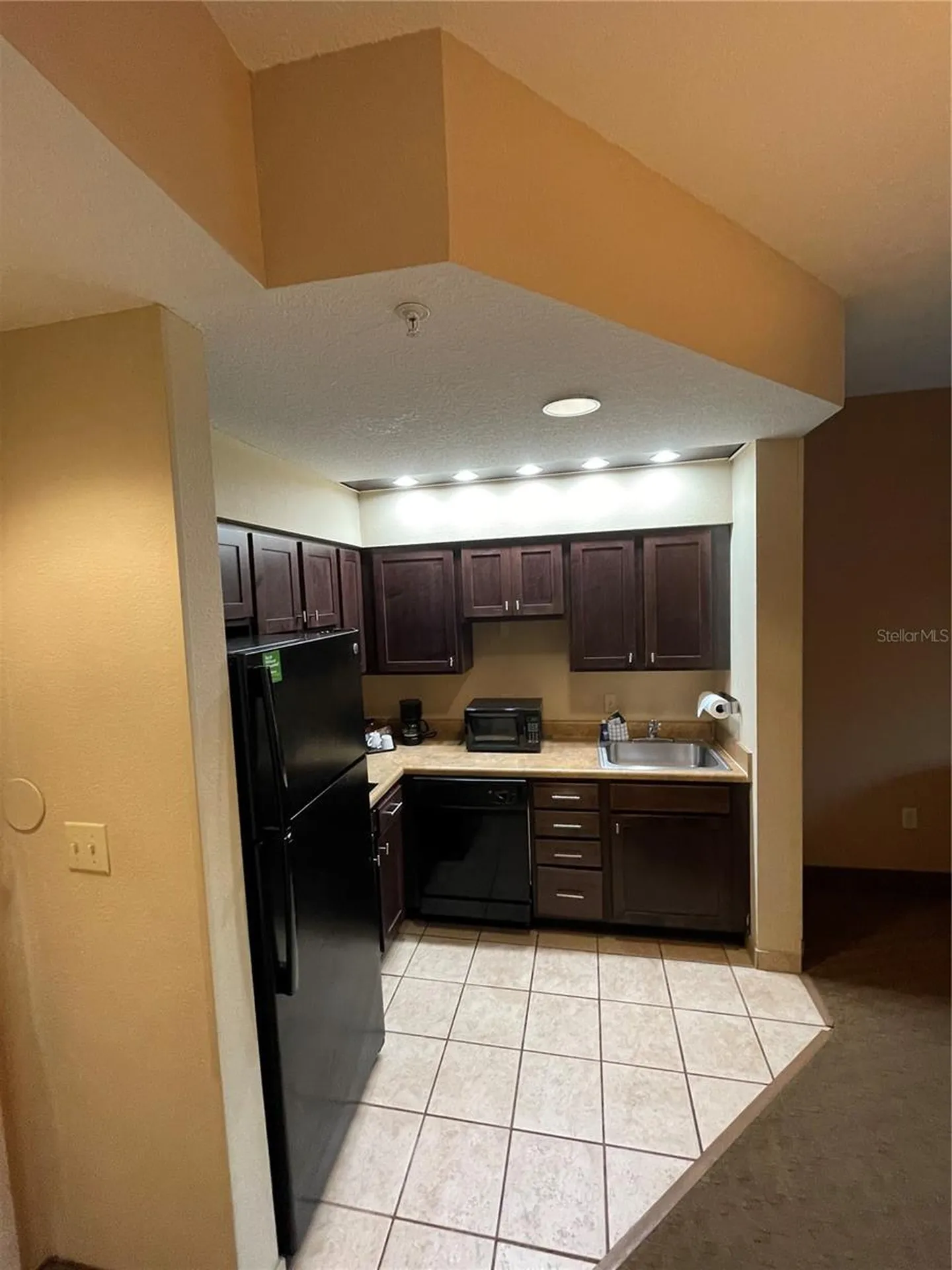 8303 Palm Parkway Orlando FL 32836