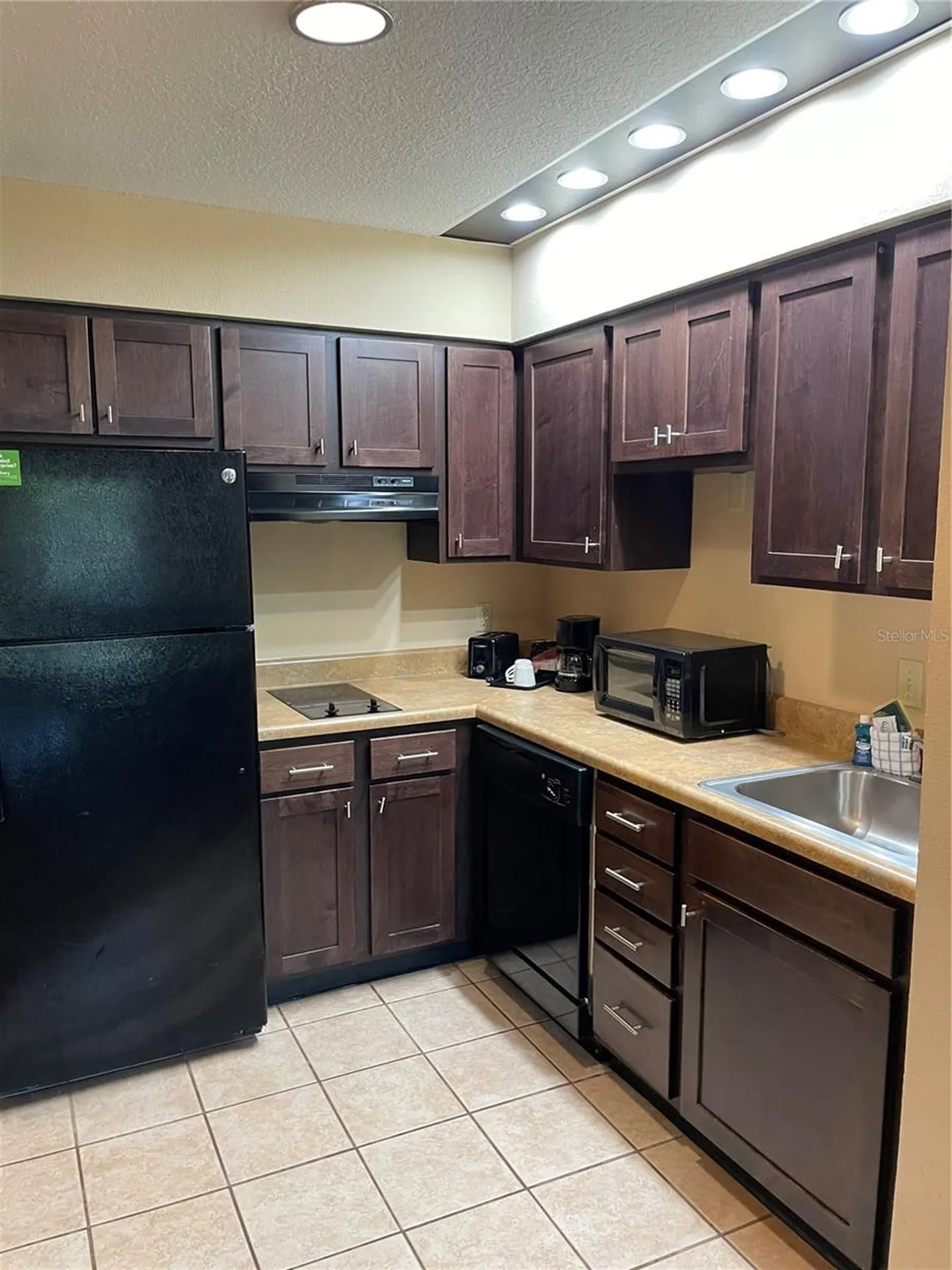8303 Palm Parkway Orlando FL 32836