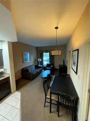 8303 Palm Parkway Orlando FL 32836