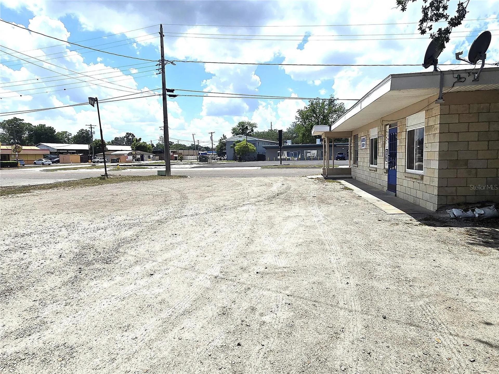 620 S Collins Street Plant City FL 33563