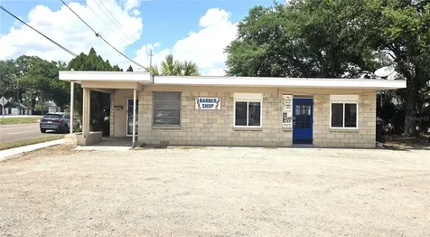 620 S Collins Street Plant City FL 33563