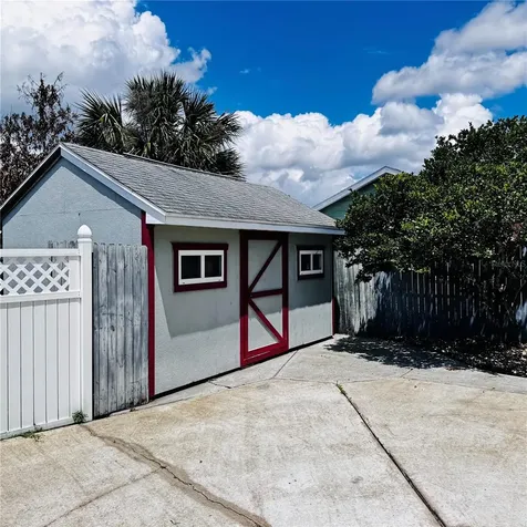 206 Hollywood Court N Kissimmee FL 34743