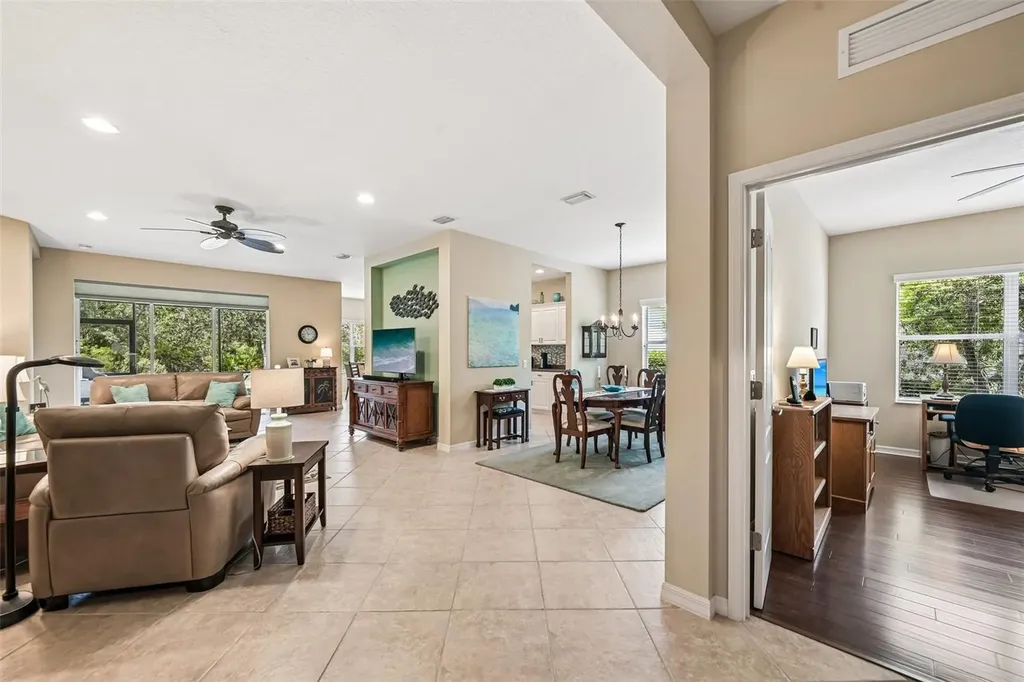 11718 Forest Park Circle Bradenton FL 34211