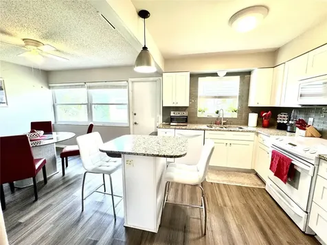 6997 Versailles N Pinellas Park FL 33781