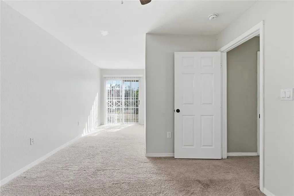 9646 Lake Chase Island Way Tampa FL 33626