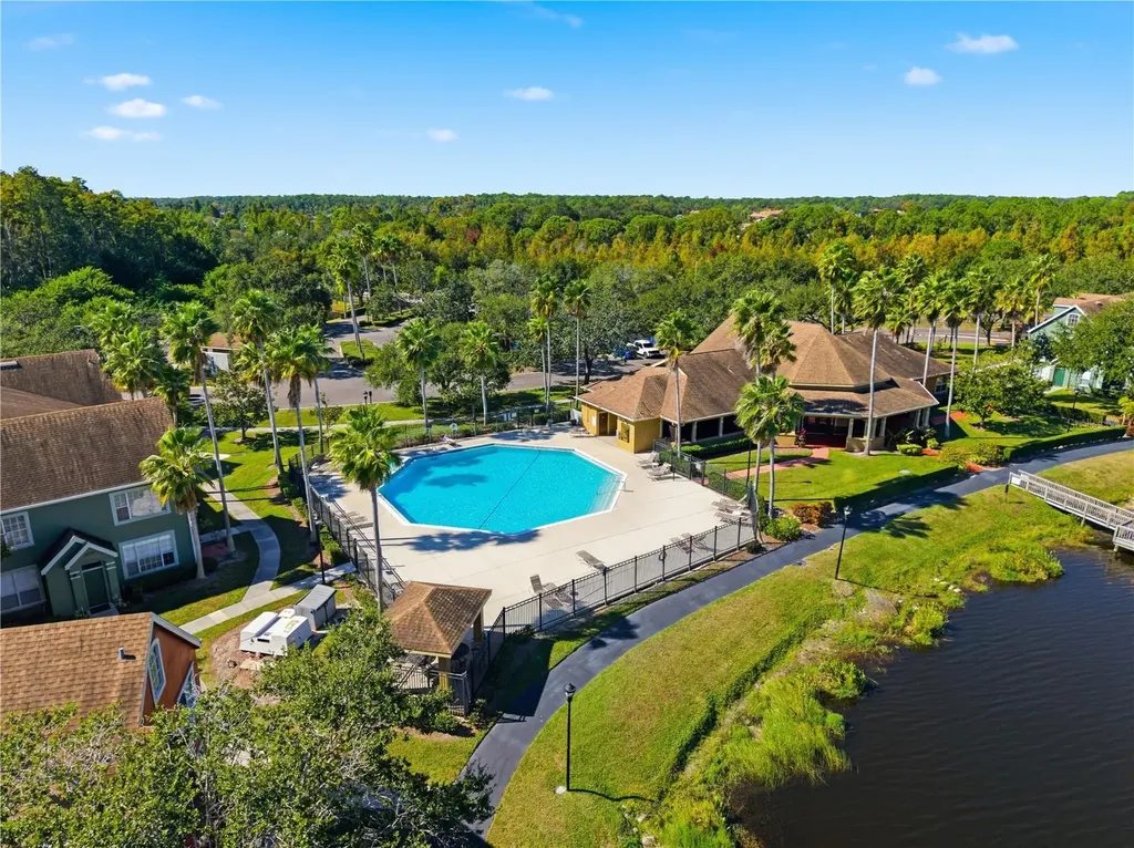 9646 Lake Chase Island Way Tampa FL 33626