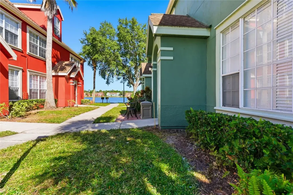 9646 Lake Chase Island Way Tampa FL 33626