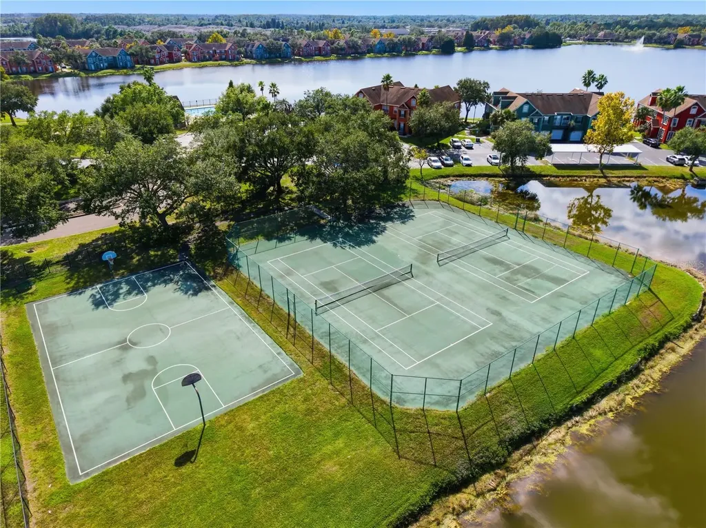 9646 Lake Chase Island Way Tampa FL 33626