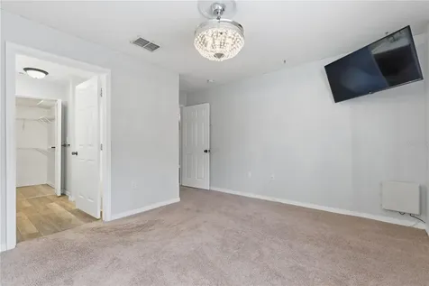 9646 Lake Chase Island Way Tampa FL 33626