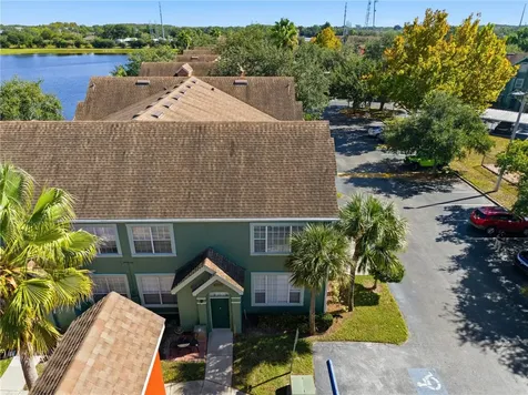 9646 Lake Chase Island Way Tampa FL 33626
