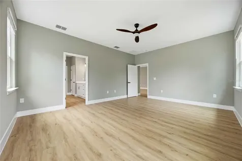 2112 River Hawk Loop Winter Haven FL 33880