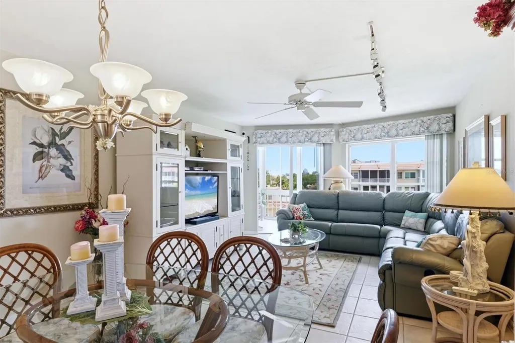 1215 S Portofino Drive Sarasota FL 34242