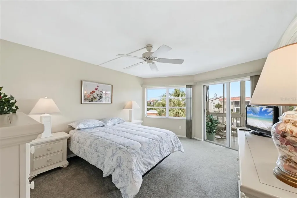 1215 S Portofino Drive Sarasota FL 34242