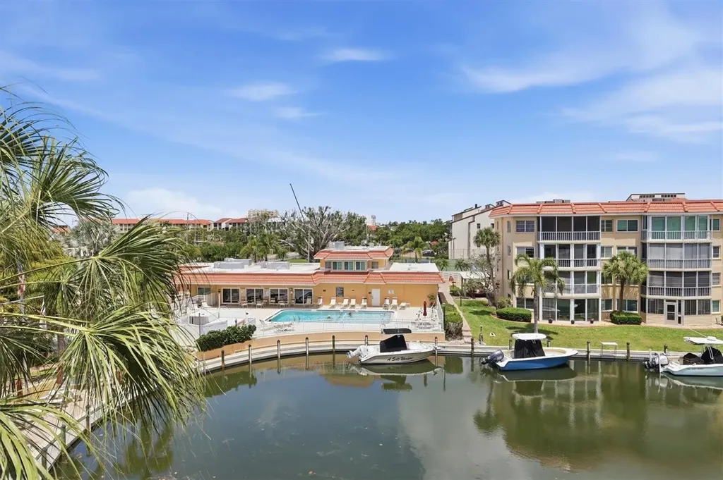 1215 S Portofino Drive Sarasota FL 34242