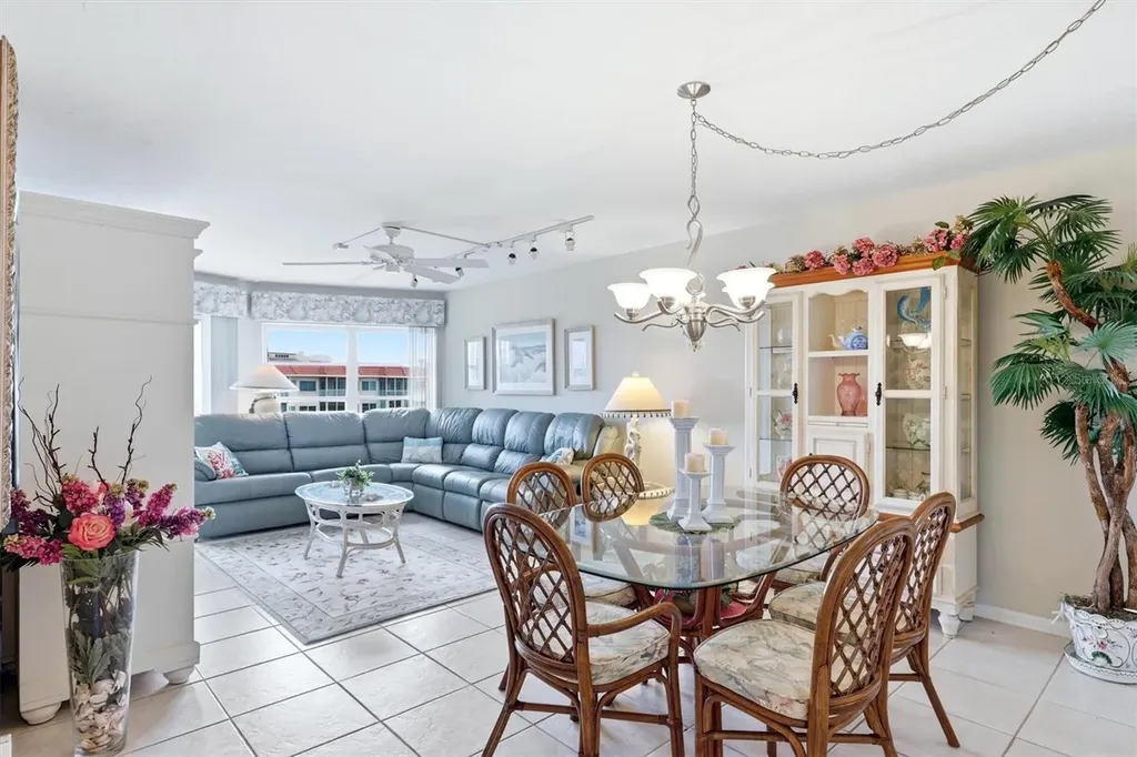 1215 S Portofino Drive Sarasota FL 34242