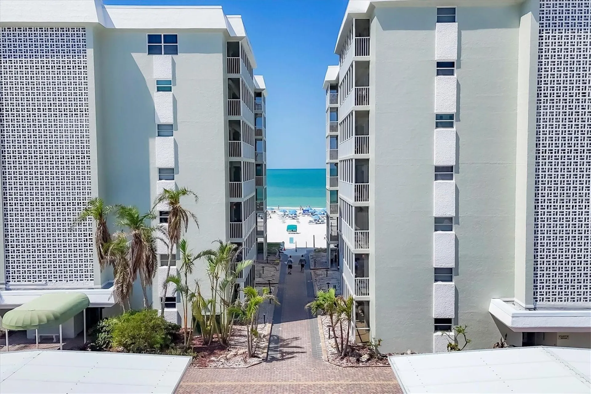 1215 S Portofino Drive Sarasota FL 34242