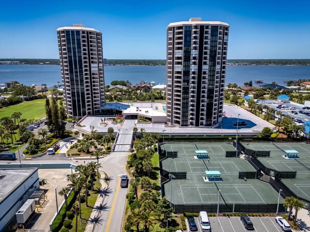 1 Oceans West Boulevard Daytona Beach FL 32118