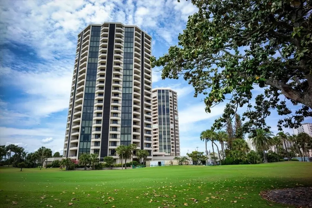 1 Oceans West Boulevard Daytona Beach FL 32118