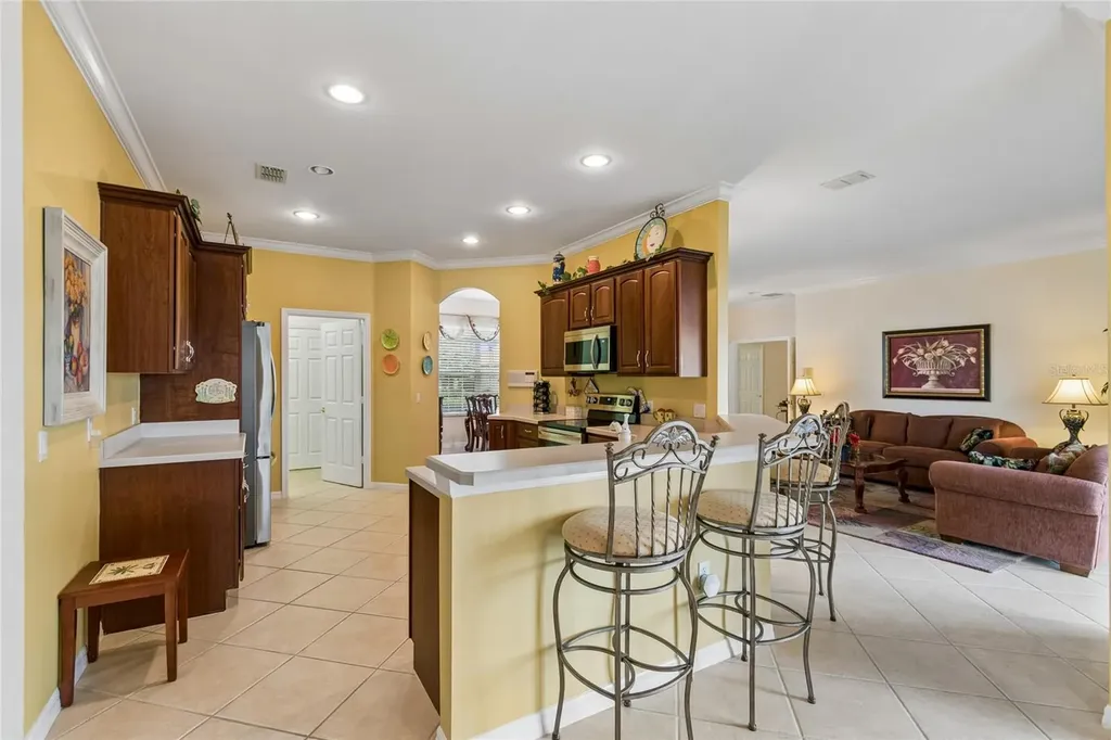 632 Shorehaven Drive Poinciana FL 34759