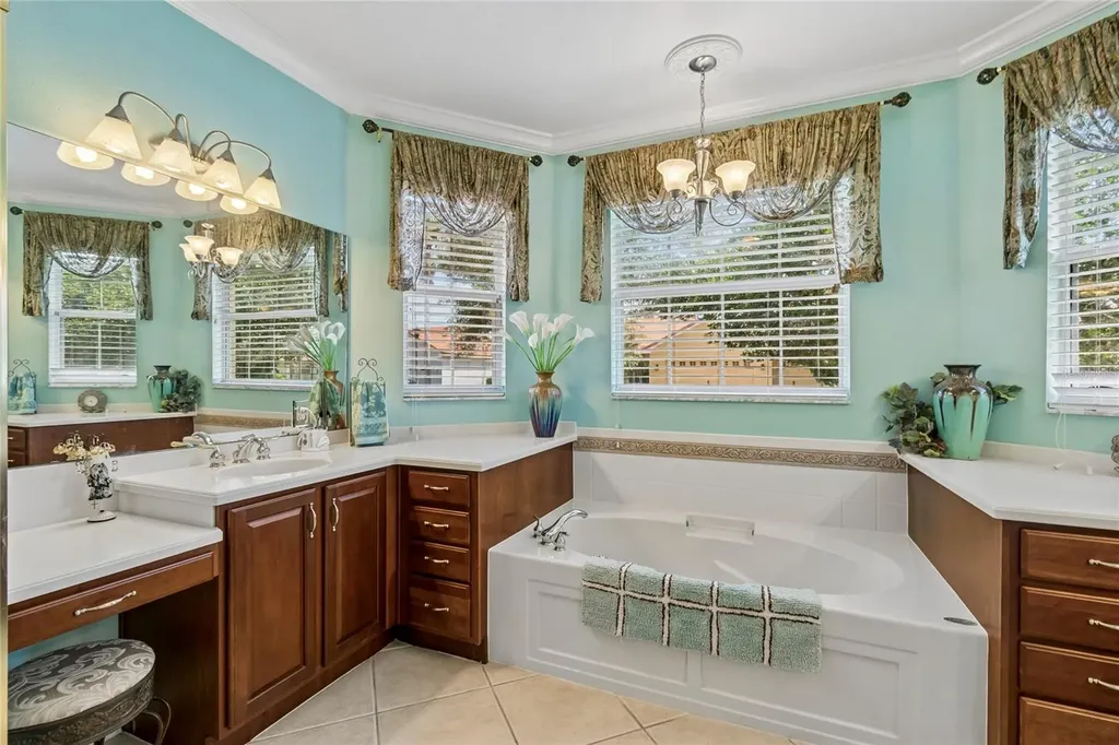 632 Shorehaven Drive Poinciana FL 34759