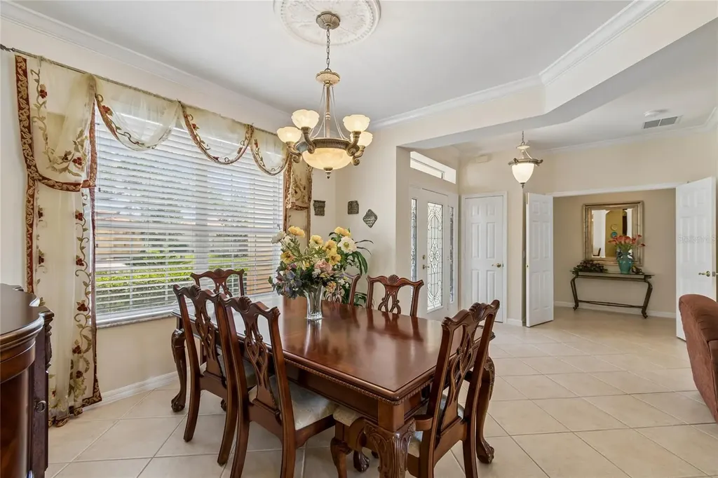632 Shorehaven Drive Poinciana FL 34759