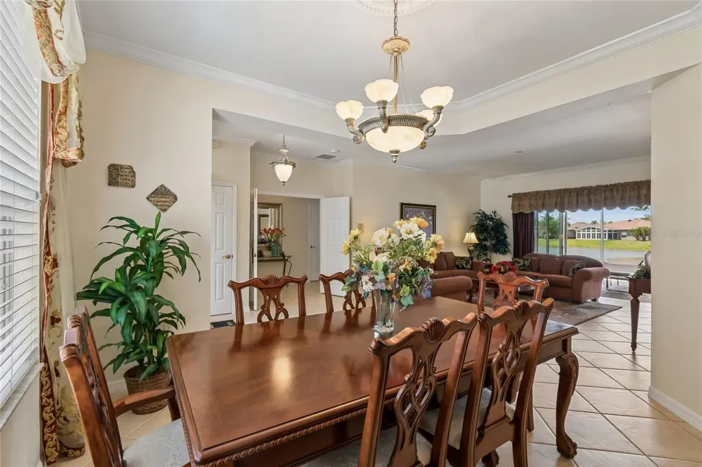632 Shorehaven Drive Poinciana FL 34759