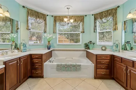 632 Shorehaven Drive Poinciana FL 34759