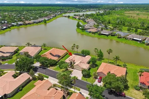 632 Shorehaven Drive Poinciana FL 34759