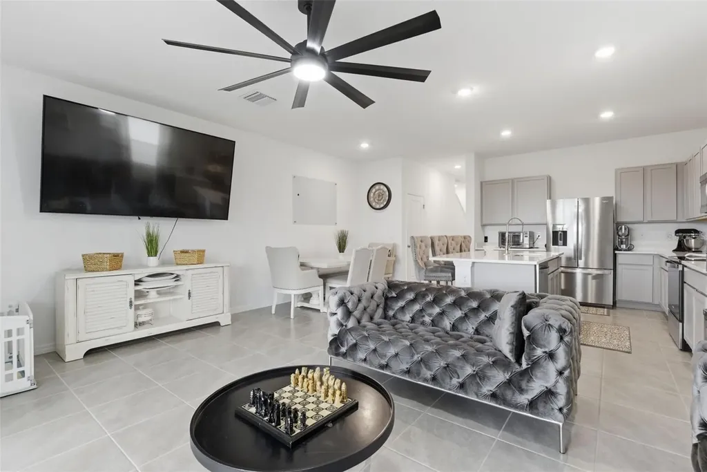 444 Mangrove Shade Circle Apollo Beach FL 33572