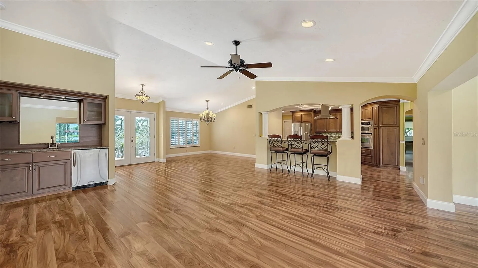 6921 Country Lakes Circle Sarasota FL 34243
