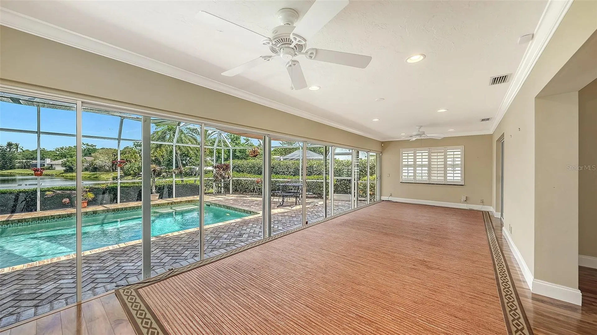 6921 Country Lakes Circle Sarasota FL 34243