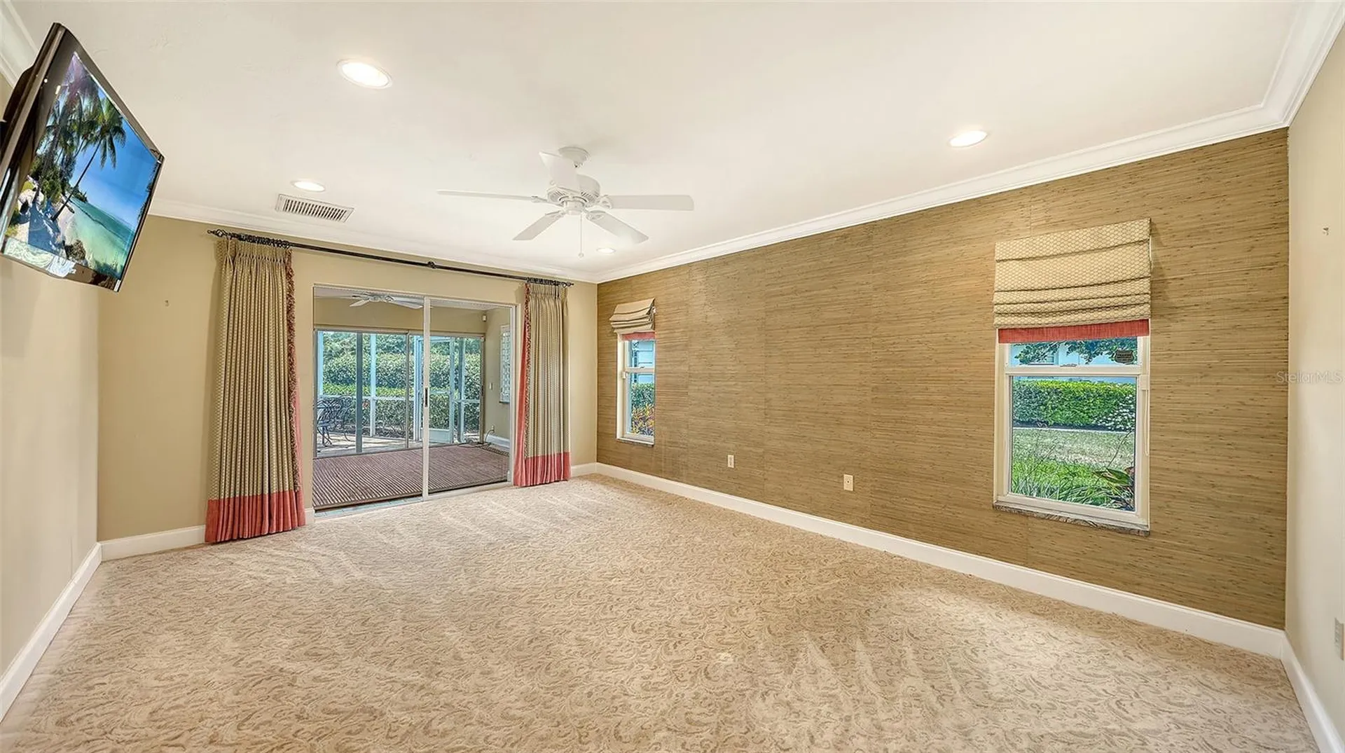6921 Country Lakes Circle Sarasota FL 34243