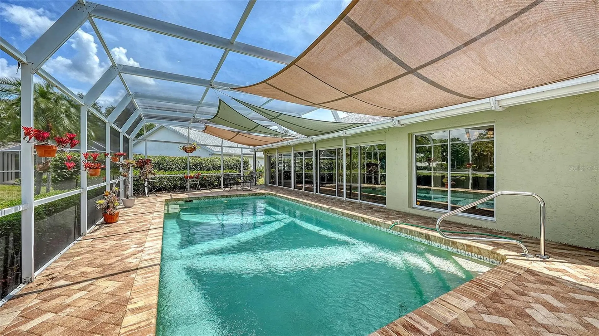 6921 Country Lakes Circle Sarasota FL 34243