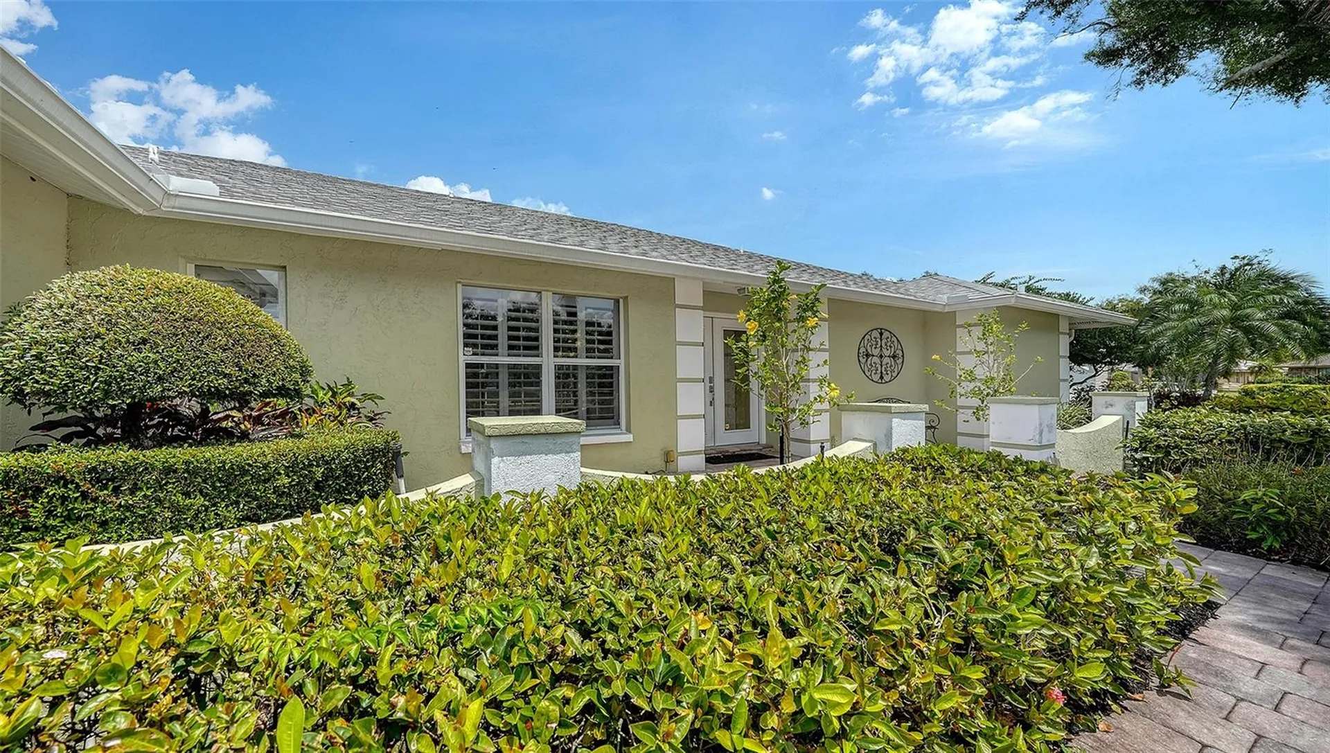6921 Country Lakes Circle Sarasota FL 34243