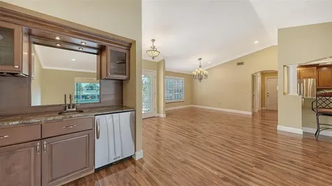 6921 Country Lakes Circle Sarasota FL 34243