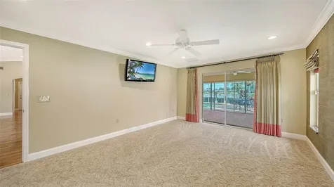 6921 Country Lakes Circle Sarasota FL 34243