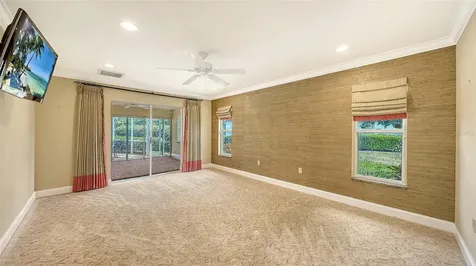 6921 Country Lakes Circle Sarasota FL 34243