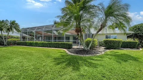6921 Country Lakes Circle Sarasota FL 34243