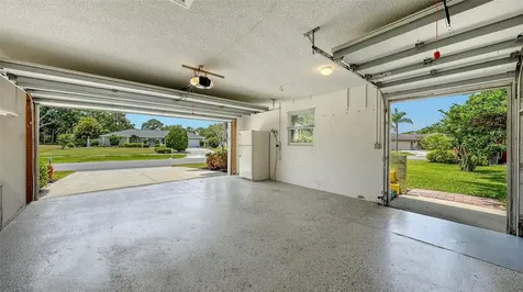 6921 Country Lakes Circle Sarasota FL 34243