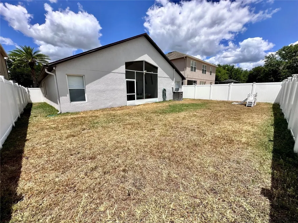 18353 Holland House Loop Land O Lakes FL 34638