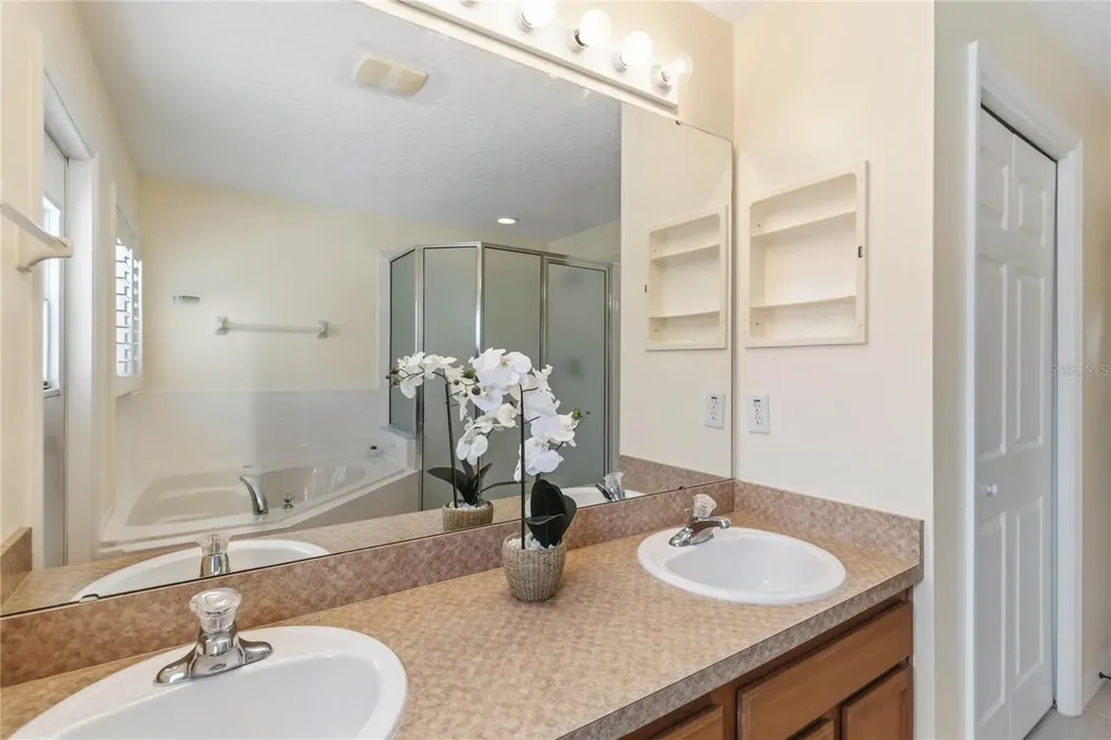 1710 Sunny Street Kissimmee FL 34741