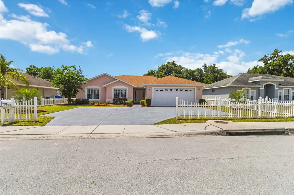 1710 Sunny Street Kissimmee FL 34741