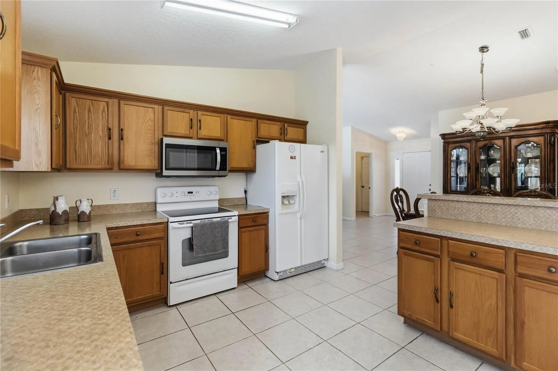 1710 Sunny Street Kissimmee FL 34741