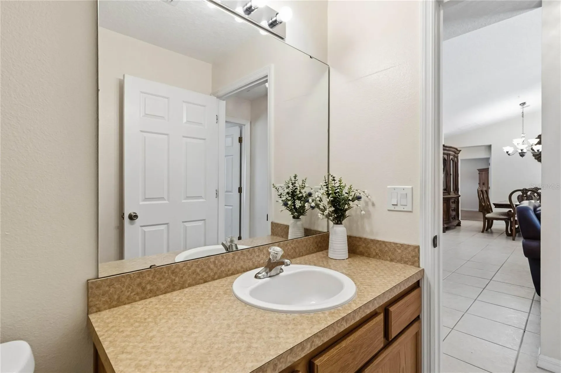 1710 Sunny Street Kissimmee FL 34741
