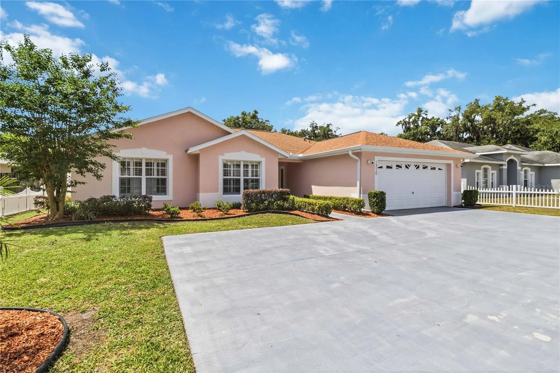 1710 Sunny Street Kissimmee FL 34741